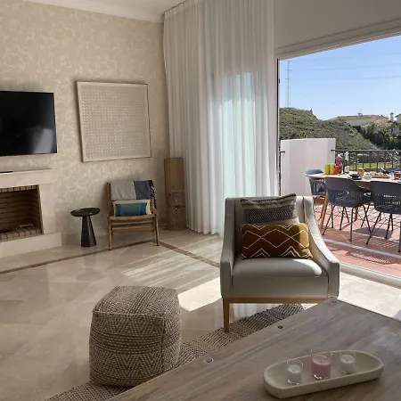 Luxury Penthouse Casa De Paraiso, Sea View, Pools, Golf *