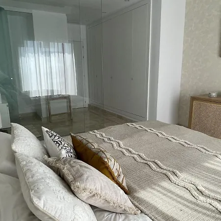 Luxury Penthouse Casa De Paraiso, Sea View, Pools, Golf Appartement *