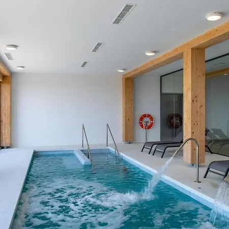Luxury Penthouse Casa De Paraiso, Sea View, Pools, Golf Apartment