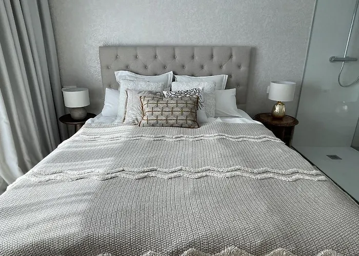 Luxury Penthouse Casa De Paraiso, Sea View, Pools, Golf Апартаменты *