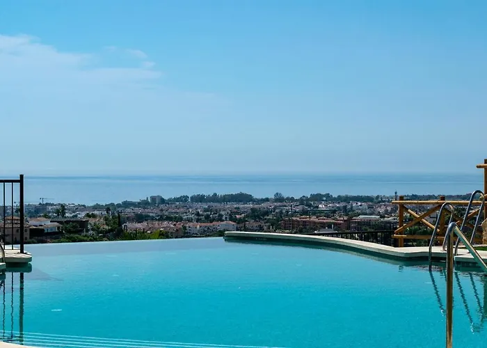 Luxury Penthouse Casa De Paraiso, Sea View, Pools, Golf Эстепона