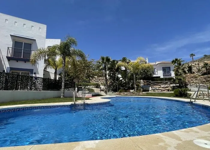 Luxury Penthouse Casa De Paraiso, Sea View, Pools, Golf Апартаменты *