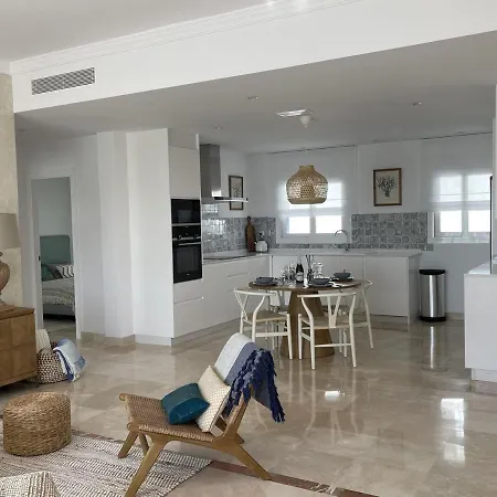 Luxury Penthouse Casa De Paraiso, Sea View, Pools, Golf *